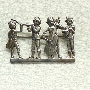 Sterling Silver Musical Band Brooch